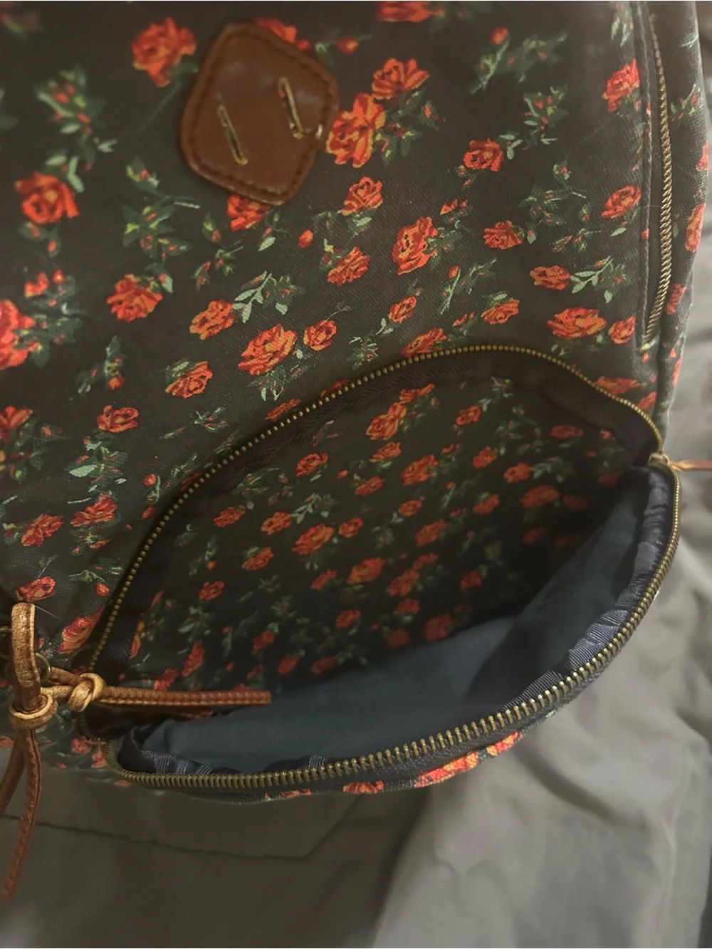 Roxy pre owned